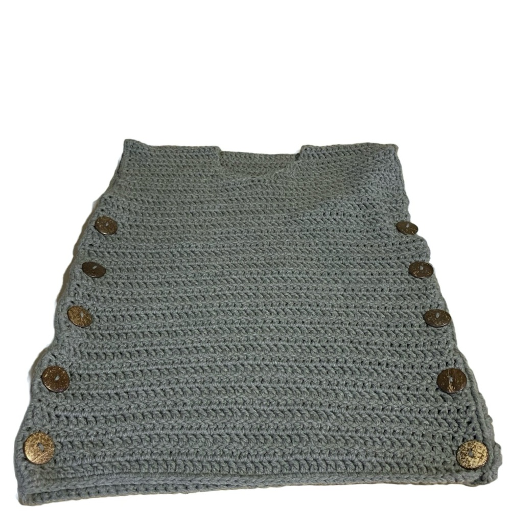 HANDMADE HEAVY KNIT GRAY KNEE LENGTH VEST/DRESS WITH LARGE BUTTONS (2X) - Picture 10 of 13